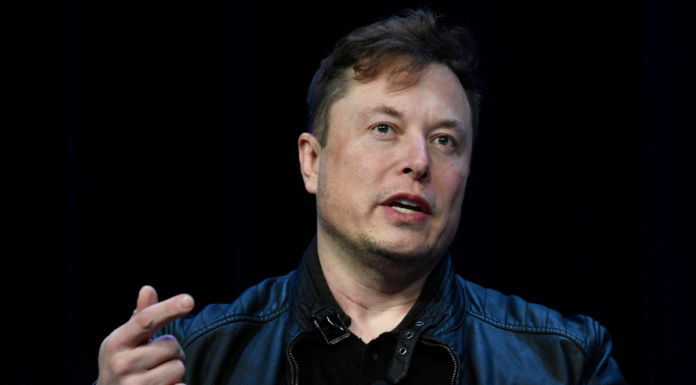 elon-musk-tells-followers-to-use-signal-messaging-app-amid-whatsapp-privacy-update