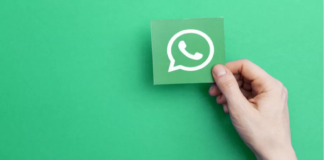 WhatsApp wants to make sure you never lose your favorite chats