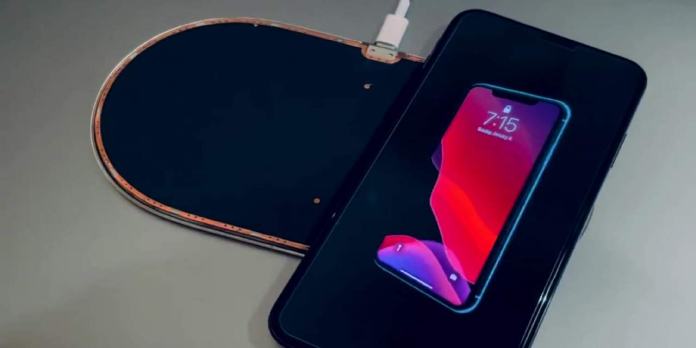AirPower wireless charging mat reappears as a working prototype