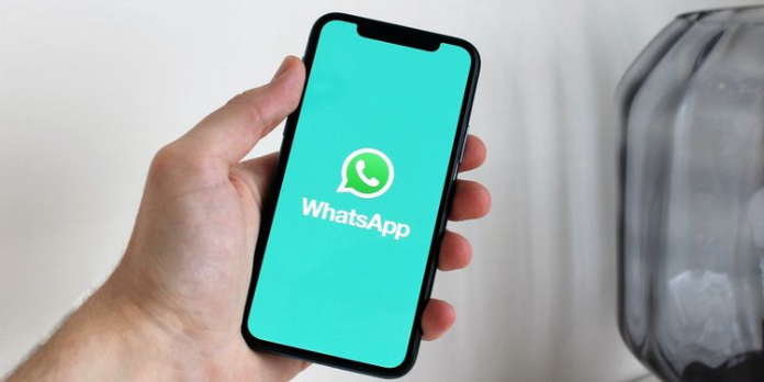 WhatsApp Will Soon Let You Transfer Chat History Between Android and iPhone