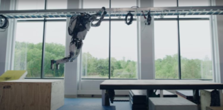 Boston Dynamics' Atlas Robot Shows Off Impressive Parkour Skills