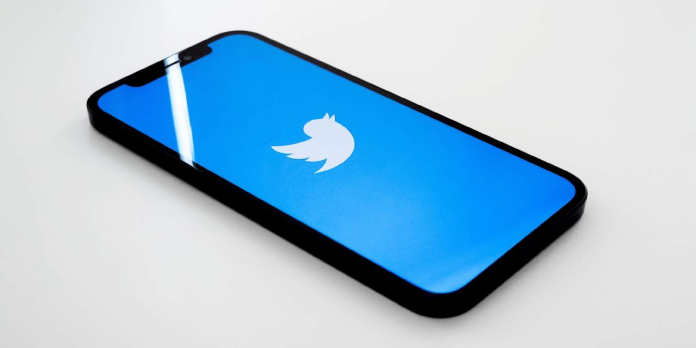 Twitter teases future feature that’ll let users automatically archive tweets