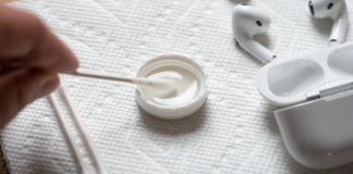 How To Clean Your AirPods – The Best & Safest Way!