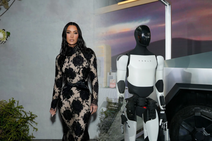 Kardashian’s-with-the-robot