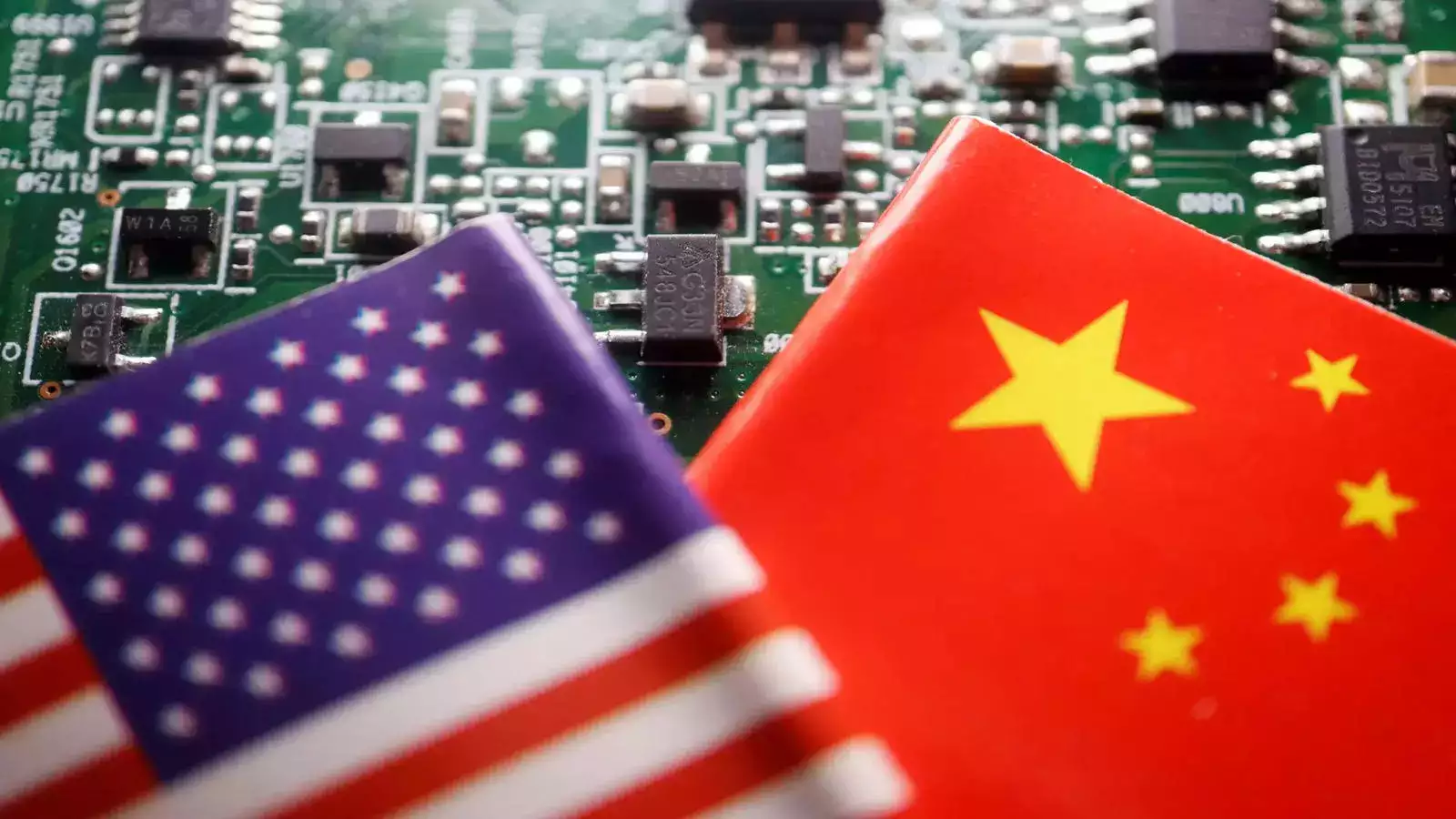  US-targets-Chinas-chip-industry-with-new-restrictions